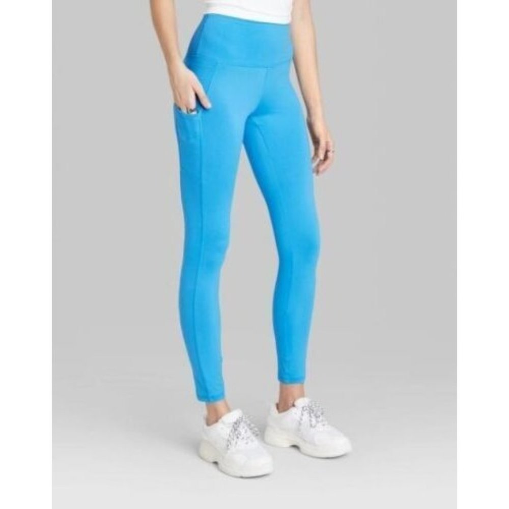Wild Fable Women's M High-Waisted Ultra Soft Azure Blue Leggings